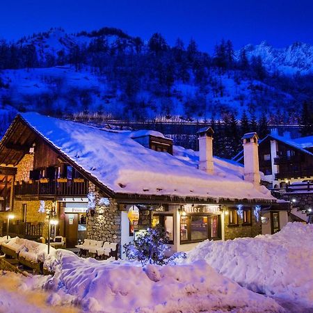 Hotel Pilier D'Angle & Wellness Courmayeur Exterior foto