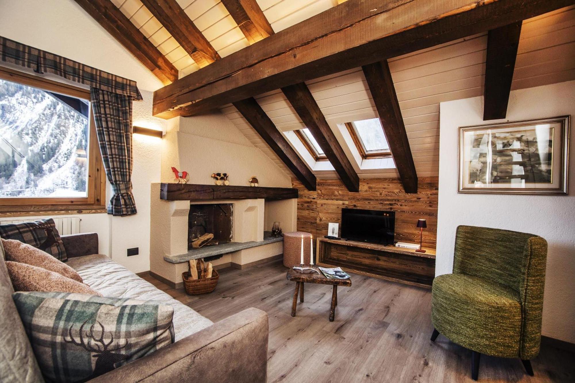 Hotel Pilier D'Angle & Wellness Courmayeur Exterior foto